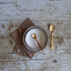 ASSIETTE COUPE BORAL 16CM EN GRÈS BEIGE CLAIR