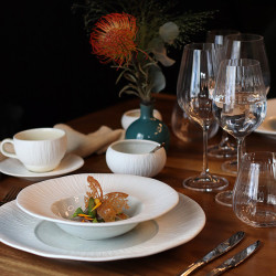 ASSIETTE PLATE URUS 28.5CM EN PORCELAINE BLEU ET BLANC