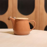 THÉIÈRE ANNA 500ML EN GRÈS NOISETTE AVEC COUVERCLE EN HEVEA