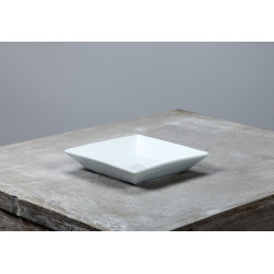 ASSIETTE CREUSE CARRÉ 20CM EN PORCELAINE BLANCHE