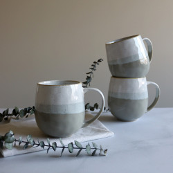 MUG RIGA VERT AMANDE 44CL EN GRÈS