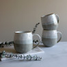MUG RIGA VERT AMANDE 44CL EN GRÈS