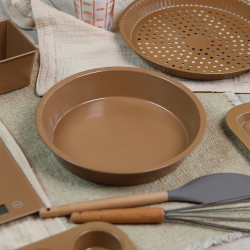 MOULE À MANQUÉ COLORAMA 26CM EN ACIER CARBONE NOISETTE