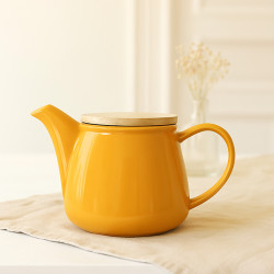 THÉIÈRE ANNA 500ML EN GRÈS JAUNE COUVERCLE EN HEVEA
