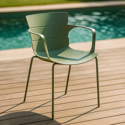 FAUTEUIL DE TABLE EN POLYPROPYLÈNE ET MÉTAL VERT MONTAUK