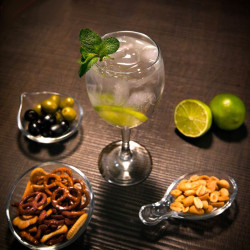 VERRE A PIED IMPERIAL 25,5CL