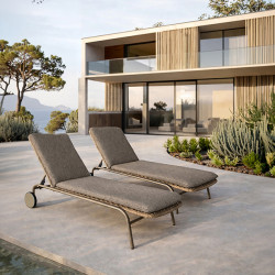 CHAISE LONGUE À ROULETTE...