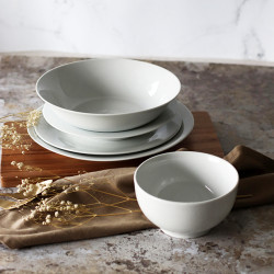 ASSIETTE PLATE WHITE 24CM EN PORCELAINE BLANCHE