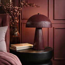 LAMPE À POSER EN MÉTAL STRIÉ LIE DE VIN BRILLAN 25X25X36CM THALIA