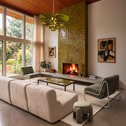 FAUTEUIL LOUNGE EN TISSU CHENILLE VERT SAUGE  63X80X65CM HELIO