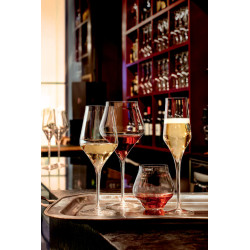 VERRE A PIED BORDEAUX...